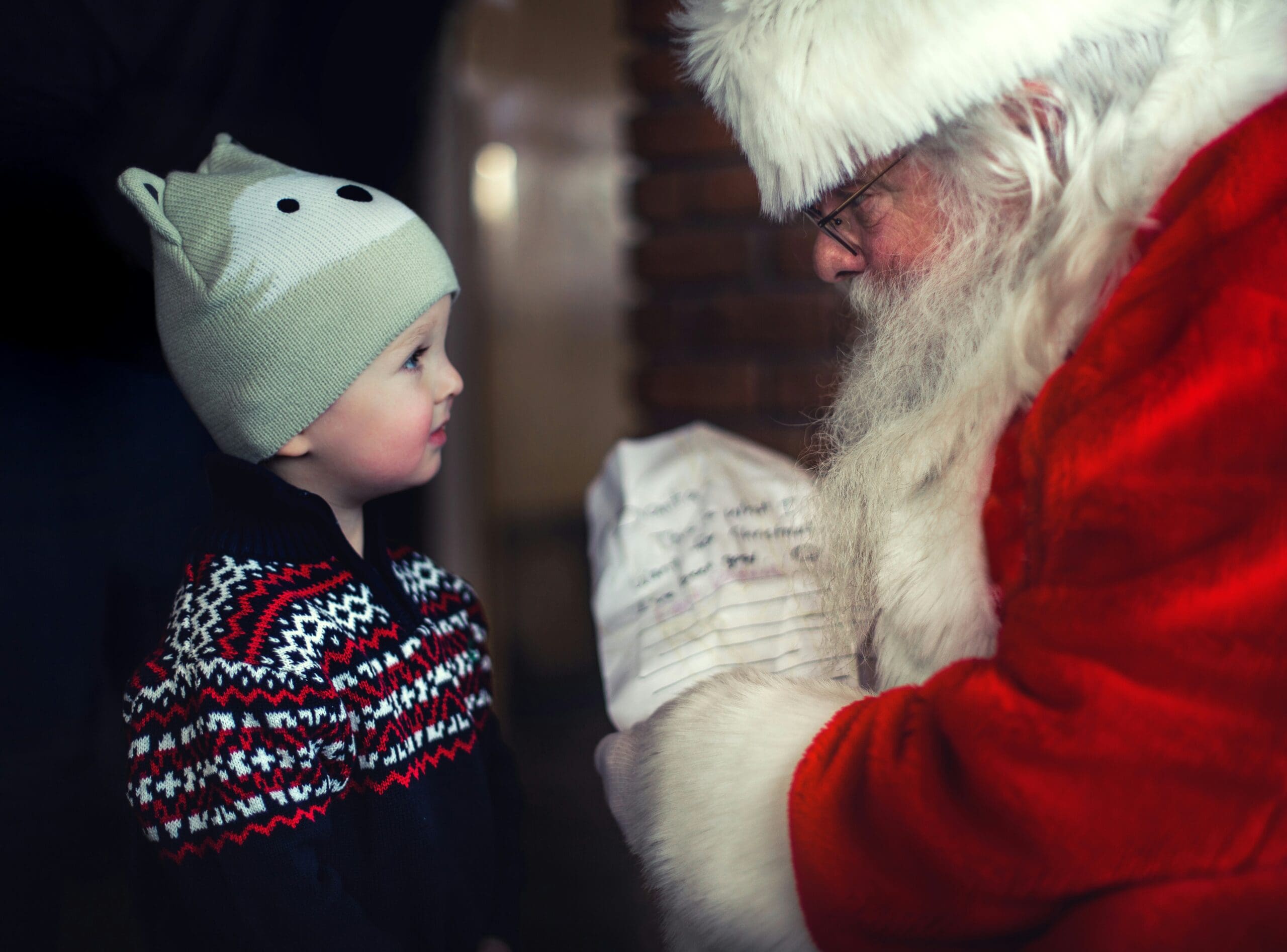 This winter Father Christmas will be welcoming little ones into his festive grotto. 